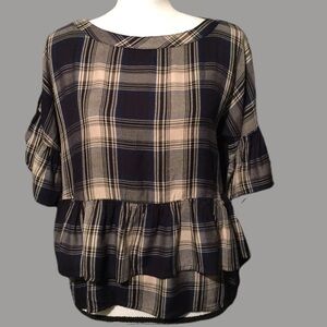 Dip plaid ruffle blouse